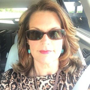 Meet your Posher, Donna